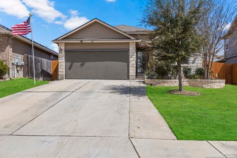 Single Family Residence in San Antonio TX 8018 Radiant Sunset.jpg