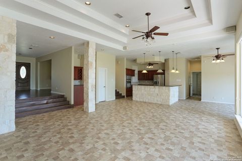 Single Family Residence in Castroville TX 102 County Road 4773 10.jpg