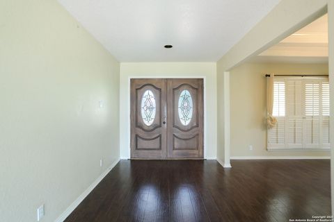 Single Family Residence in Castroville TX 102 County Road 4773 8.jpg
