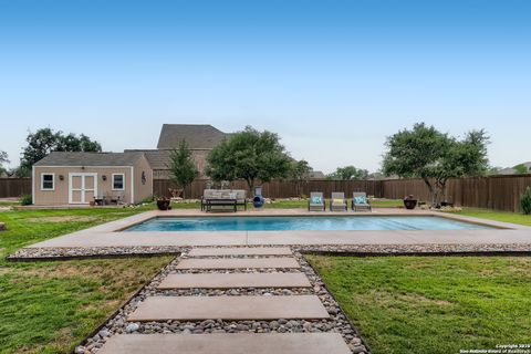 Single Family Residence in Castroville TX 212 Big Bend.jpg