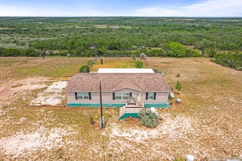 Manufactured Home in George West TX 198 polzin Ranch.jpg