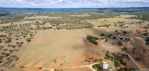 Farm in Medina TX 455 Hubble Ln 25.jpg