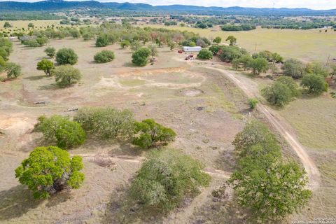 Farm in Medina TX 455 Hubble Ln 35.jpg