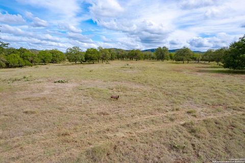 Farm in Medina TX 455 Hubble Ln 5.jpg