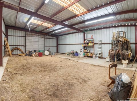 Farm in Medina TX 455 Hubble Ln 14.jpg