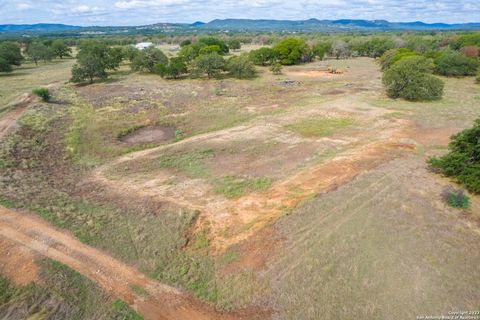 Farm in Medina TX 455 Hubble Ln 22.jpg