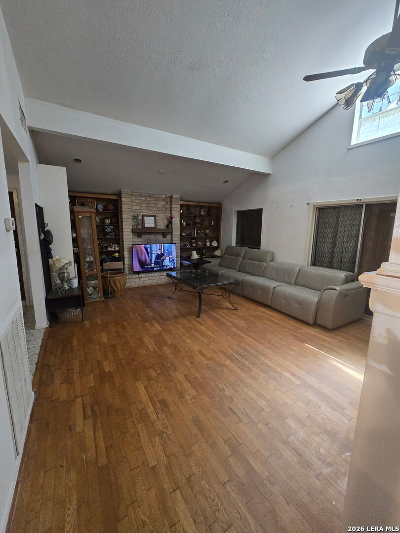 2926 Misty Park Dr, Houston, TX 77082 photo