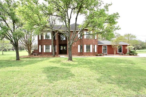 Single Family Residence in Boerne TX 31045 Post Oak Trl.jpg