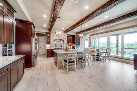 Single Family Residence in Mico TX 895 Private Road 1742 9.jpg