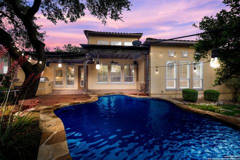 Single Family Residence in San Antonio TX 22403 Viajes.jpg
