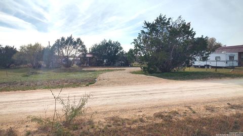  in Bandera TX LOT 83 Mountain View Dr.jpg