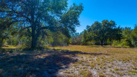  in Beeville TX 000 Private Road 4010 6.jpg