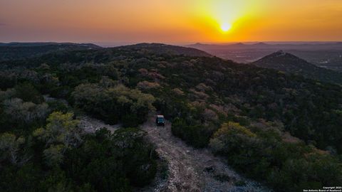 Farm in Pipe Creek TX 3939 Bear Springs.jpg