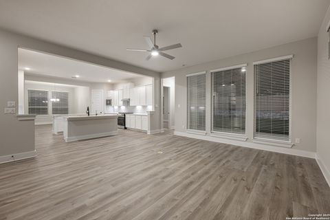 Single Family Residence in Castroville TX 103 Highland Park 11.jpg