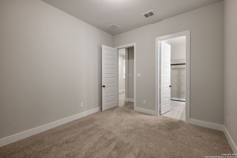 Single Family Residence in Castroville TX 103 Highland Park 19.jpg