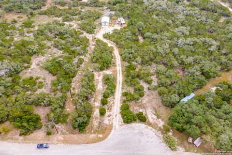 Farm in Mico TX 175 County Road 2758 6.jpg