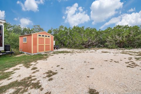 Farm in Mico TX 175 County Road 2758 4.jpg