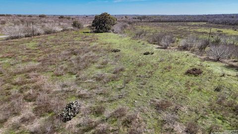  in Beeville TX 8485 Fm 673 1.jpg