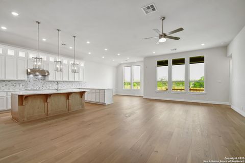 Single Family Residence in Castroville TX 325 Lacey Oak 6.jpg