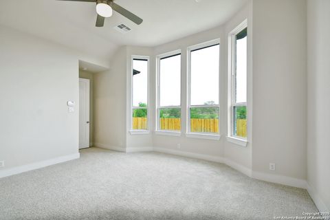 Single Family Residence in Castroville TX 325 Lacey Oak 9.jpg