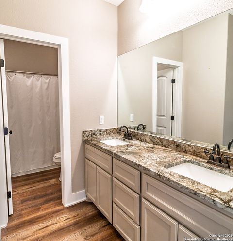 Single Family Residence in Beeville TX 3417 Fm 888 21.jpg
