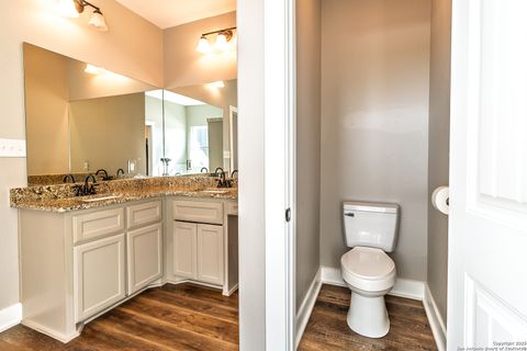 Single Family Residence in Beeville TX 3417 Fm 888 34.jpg