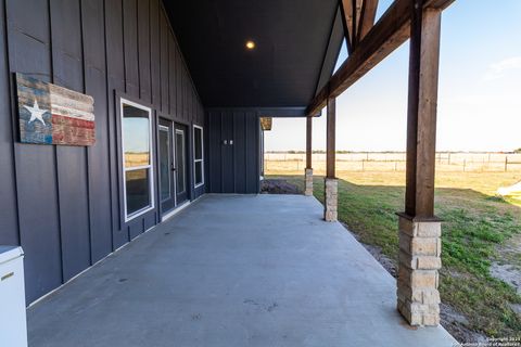 Single Family Residence in Beeville TX 3417 Fm 888 38.jpg