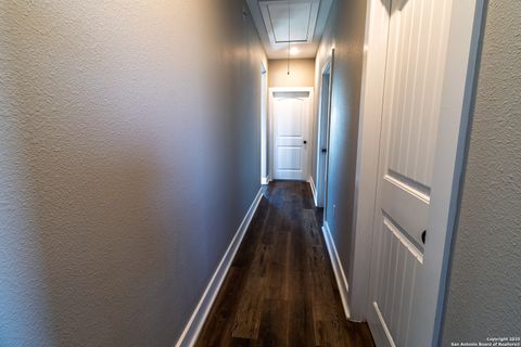 Single Family Residence in Beeville TX 3417 Fm 888 25.jpg