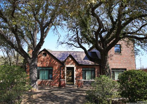 Office in Boerne TX 229 N Main St.jpg