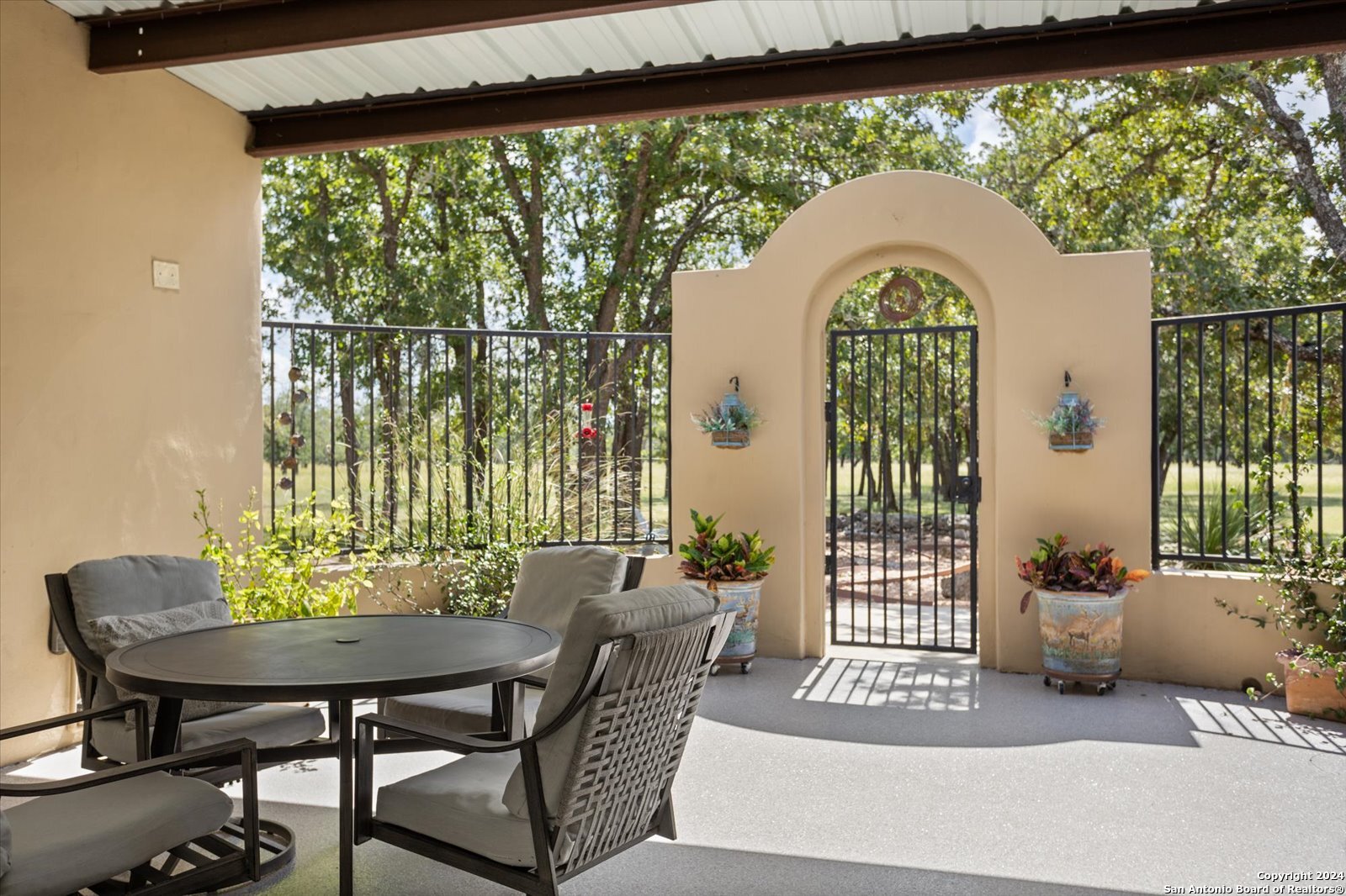 Single Family Residence in Medina TX 1158 Orchard Park Blvd 27.jpg