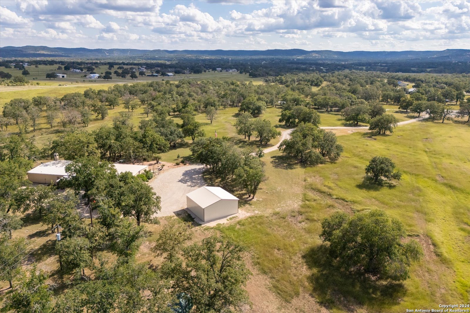 Single Family Residence in Medina TX 1158 Orchard Park Blvd 60.jpg