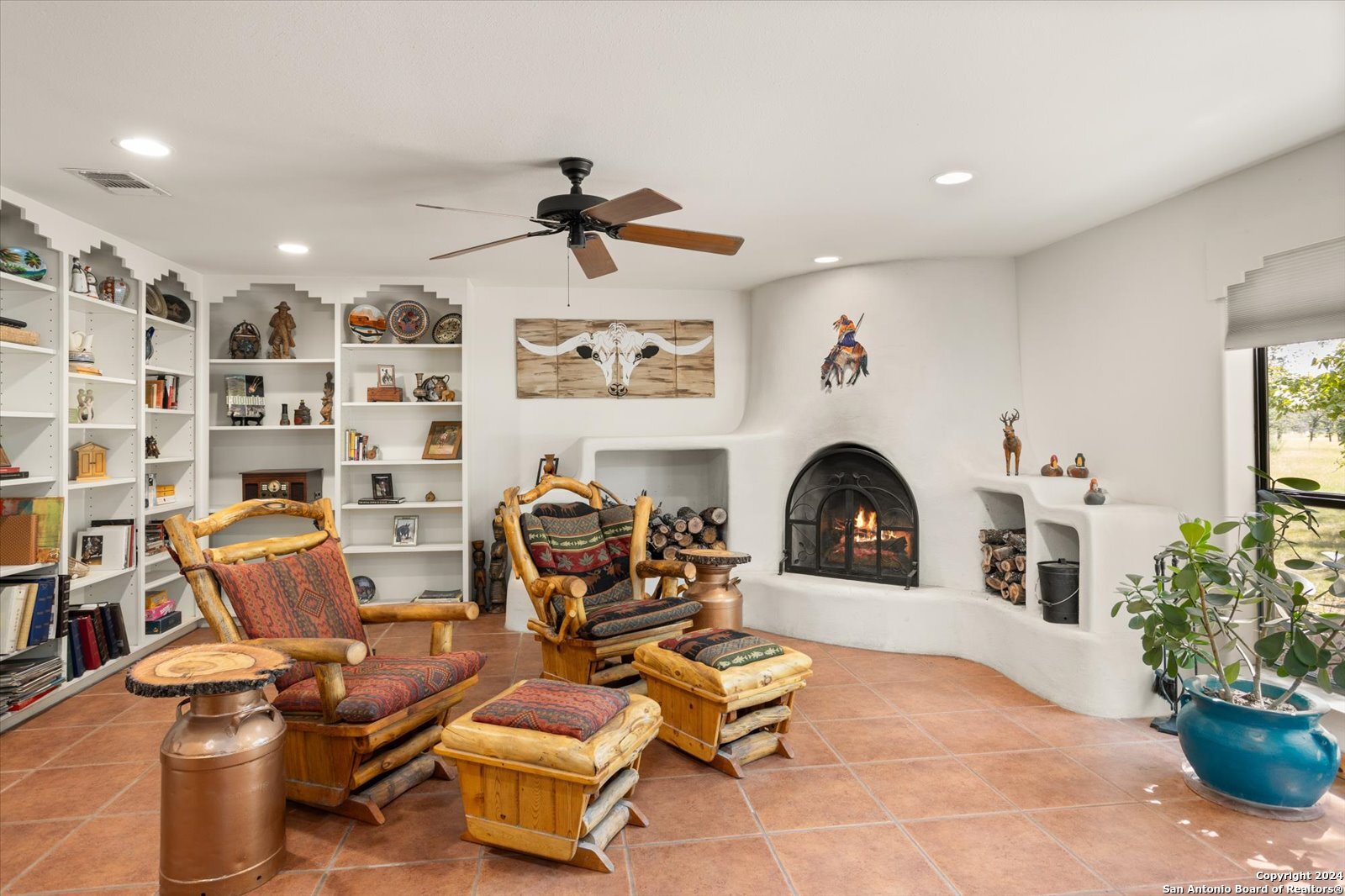 Single Family Residence in Medina TX 1158 Orchard Park Blvd 8.jpg