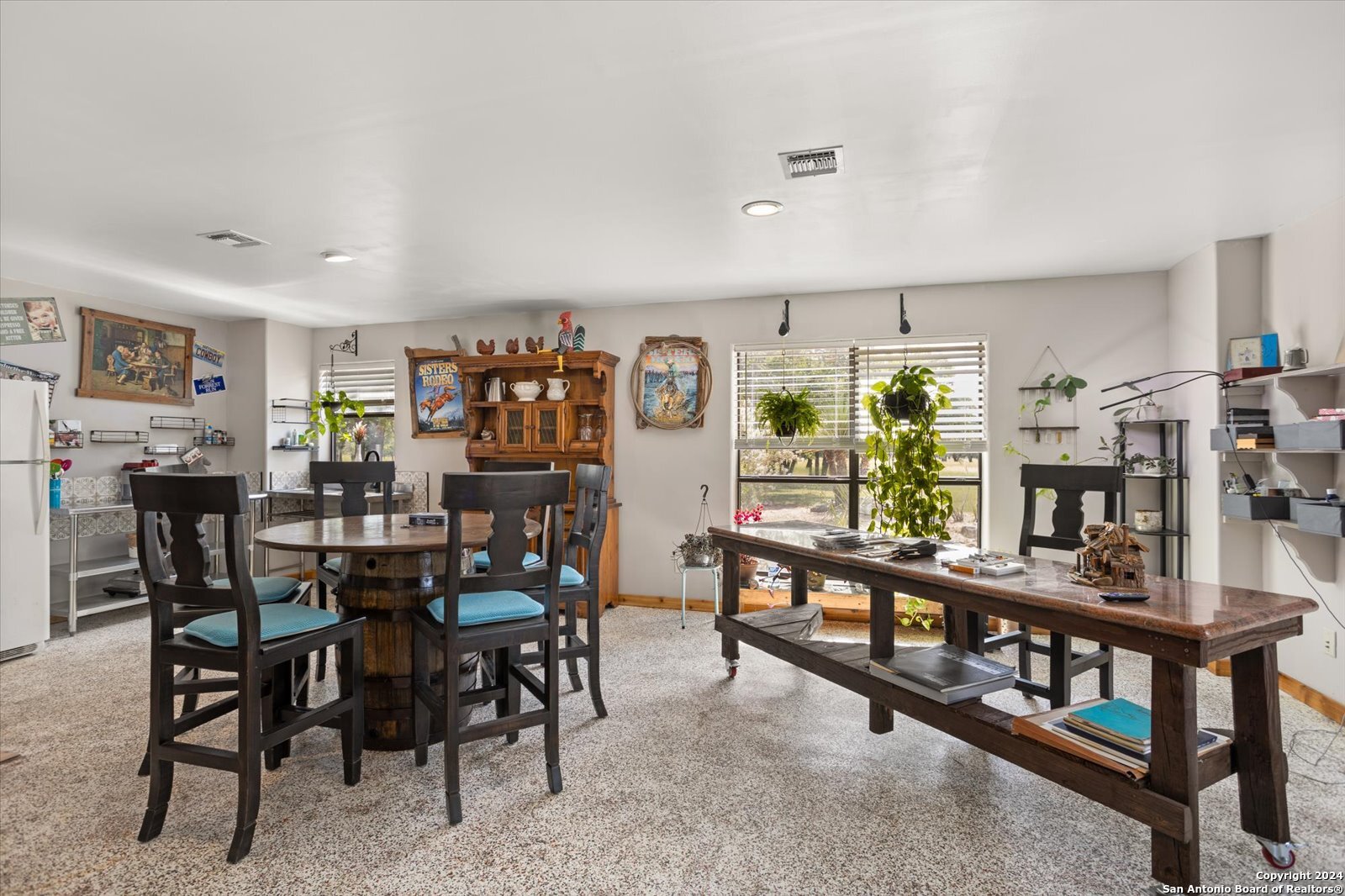 Single Family Residence in Medina TX 1158 Orchard Park Blvd 30.jpg