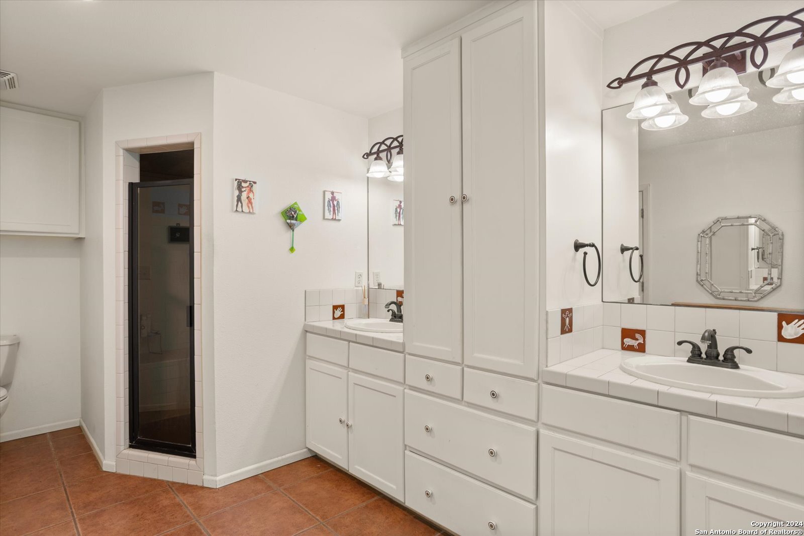 Single Family Residence in Medina TX 1158 Orchard Park Blvd 22.jpg