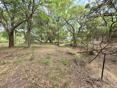 in Bandera TX 555 Iroquois Trl 17.jpg