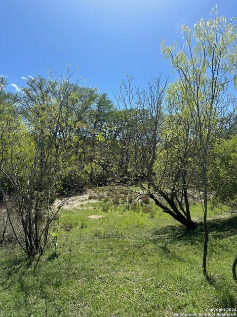  in Bandera TX LOT 348 River Bend Rd.jpg