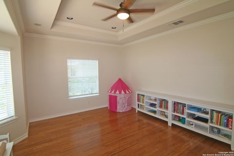 Single Family Residence in Castroville TX 220 Private Road 4661 8.jpg