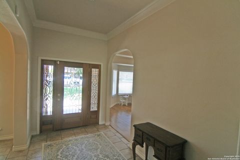 Single Family Residence in Castroville TX 220 Private Road 4661 3.jpg