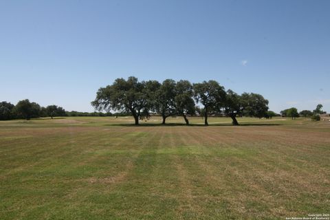 Single Family Residence in Castroville TX 220 Private Road 4661 29.jpg