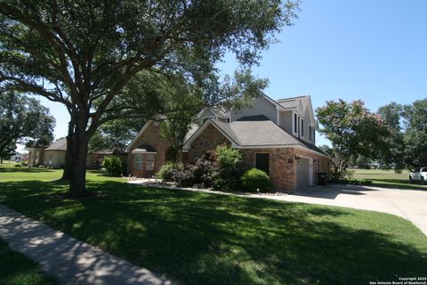 Single Family Residence in Castroville TX 220 Private Road 4661 1.jpg