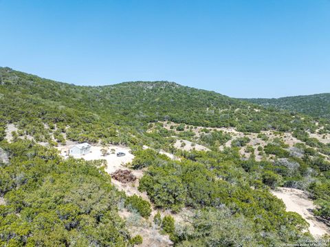  in Tarpley TX 106 Walden Ridge.jpg