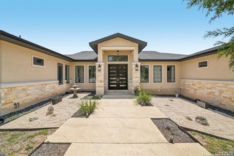 Single Family Residence in Mico TX 486 Pr 2775.jpg