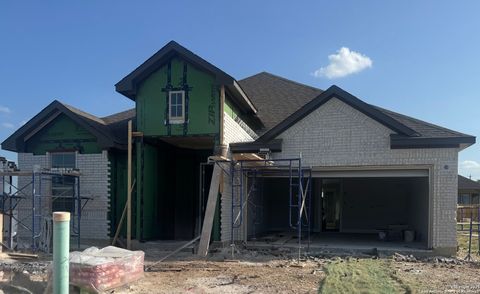 Single Family Residence in Castroville TX 193 Mountain Oak.jpg