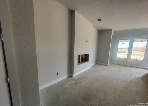 Single Family Residence in Castroville TX 193 Mountain Oak 3.jpg