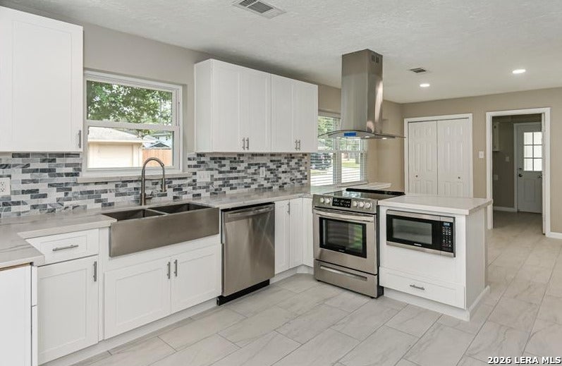 10703 Elmdale Dr, Houston, TX 77070 photo