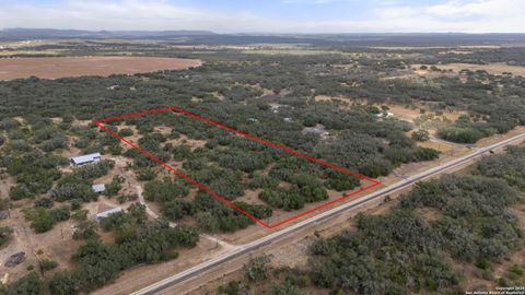  in Dhanis TX 0 Fm 1796 Lot 44 15.jpg