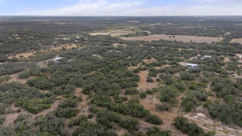  in Dhanis TX 0 Fm 1796 Lot 44 10.jpg