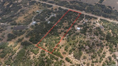  in Dhanis TX 0 Fm 1796 Lot 44 23.jpg