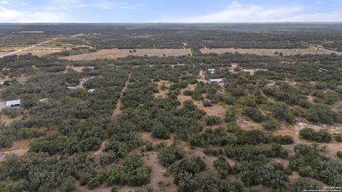  in Dhanis TX 0 Fm 1796 Lot 44 8.jpg