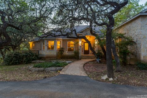 Single Family Residence in Mico TX 177 County Road 2767.jpg